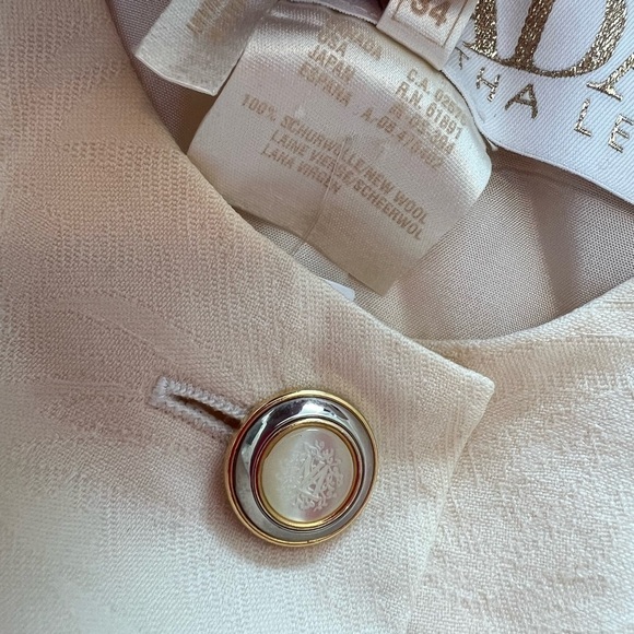 Escada Women's Jacket Size:34 In Cream Yellow - Picture 7 of 16